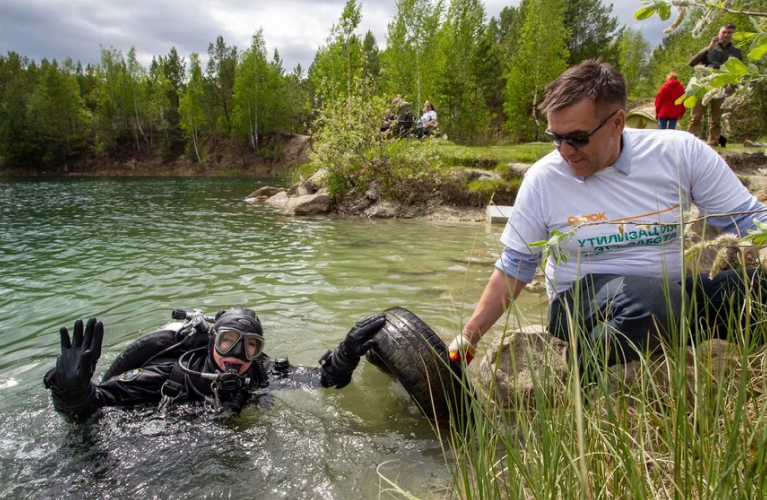 В Екатеринбурге прошла акция по очистке водоемов