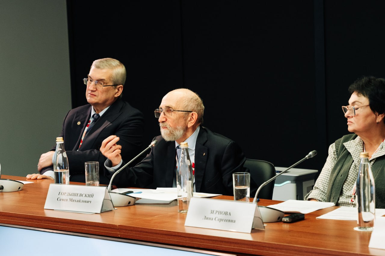 photo_5429333816494908836_y